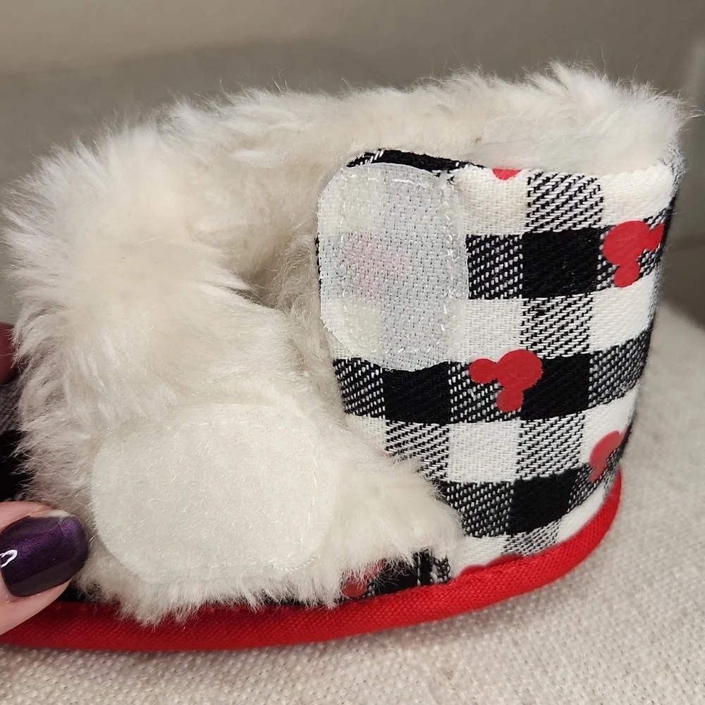Disney baby black and red fuzzy soft sole boots